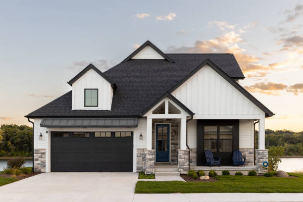 Best Emergency Roof Repair Services  in Rochester, MI